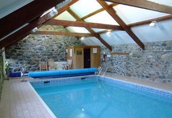 Gwynfryn Farm Cottages with Indoor Pool , Gym, tennis court  - Pwllheli,  