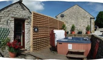 Courtyard Barn, Tideswell (near Sheffield/Buxton/Chesterfield)  - Tideswell,  
