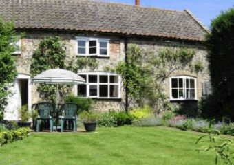 Old School Cottage  - Great Hockham,  