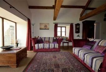 Dallow Hall Barns Holiday Apartments  - Grantley,  