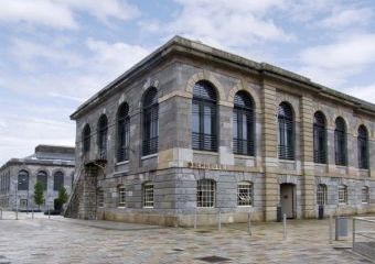 Escape @ Royal William Yard Dogs-welcome Cottage, Plymouth, South West England   - Plymouth,  