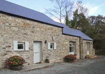 Rathsnagadan Cottage Family Cottage, Inistioge, County Kilkenny, East Ireland   - Inistioge,  