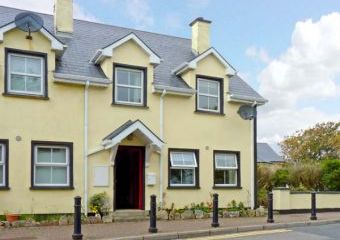 No 17 Mountain Dale  Dogs-welcome Cottage, County Donegal, West Ireland   - Ardara,  