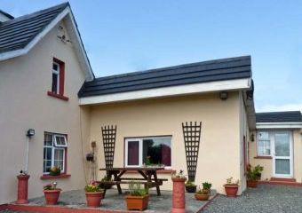 Roseville Dogs-welcome Cottage, County Wexford, East Ireland  - Kilmore Quay,  