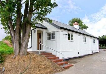 Pen Y Bryn Pet-friendly Cottage, Bodfari Near Denbigh, North Wales   - Bodfari Near Denbigh,  