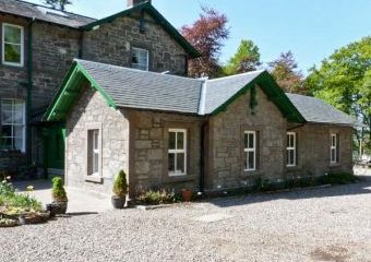 Courtyard Family Cottage, Central Scotland   - Forfar,  