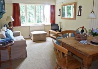 Kestrel Lodge Family Cottage, East Anstey, South West England   - East Anstey,  