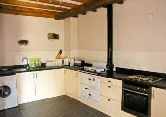 Stable 2 Beach Cottage, Llanbedrog, North Wales   - Llanbedrog,  
