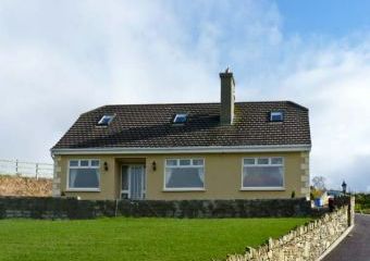 Hillcrest Beach Cottage, Glenbeigh, County Kerry, South West Ireland  - Glenbeigh, county kerry,  