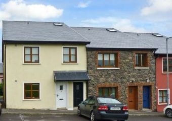 8 Fairfield Close Family Cottage, Dingle, County Kerry, South West Ireland  - Dingle,  