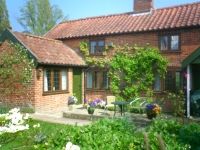 Mistletoe Cottage  - Sibton Green ,  