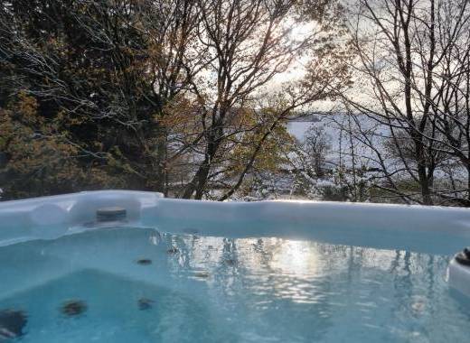 self-catering farm lodge sleeps 4 for holidays in Welsh borders