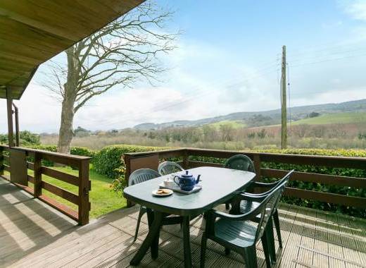 self-catering pine lodges somerset