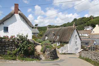 cottage holidays Cadgwith Cornwall