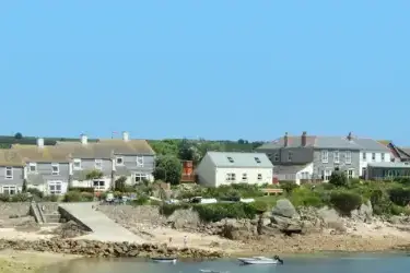   Cottages with a swimming pool    in Isles of Scilly
