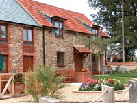cottages with plasma screen TV and Sky