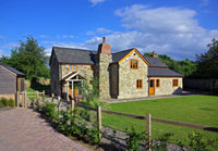 spacious holiday cottage with kingsize beds