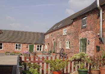 luxury 5 star country cottages on the outskirts of Appleby Magna Leciestershire