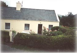 A quiet retreat and haven of peace in this Kerry self-catering holiday cotatge