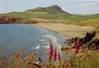 self-catering secluded and rural country cottages near beaches in Wales