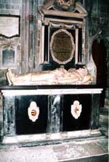 Gloucester Cathedral and tombs - from Country Cottages Online