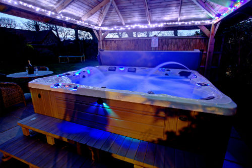 Bubbly hot tub