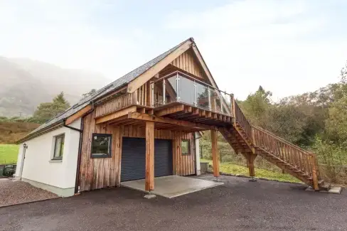 Couples Apartment with Loch Views, Highland,  Scotland