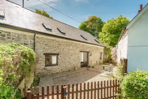 Daisy Cottage  - Bolberry, 
