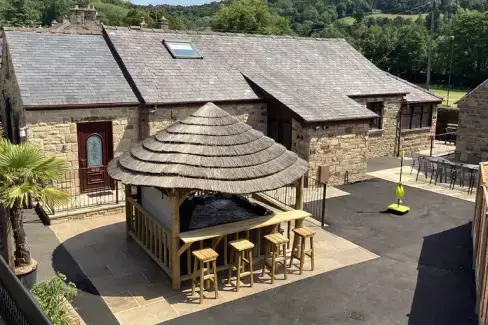 The Haven - Luxury Sheltered Hot Tub & Games Room  - Two Dales, 