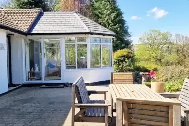Self-catering bungalow accommodation Wales