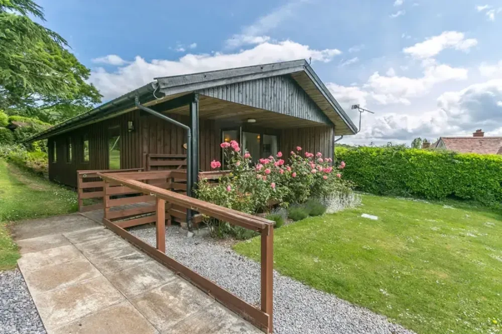 easy access dog-friendly holiday home UK