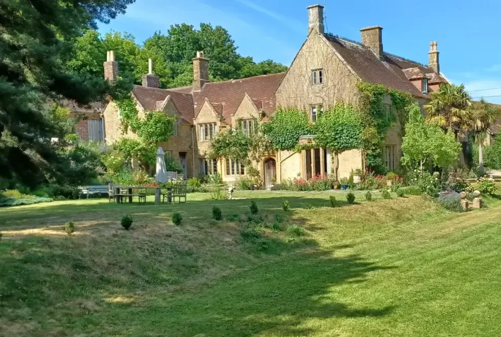 Dogs allowed country estate