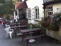 Find self-catering accommodation near a pub for refreshing and relaxing times on holiday