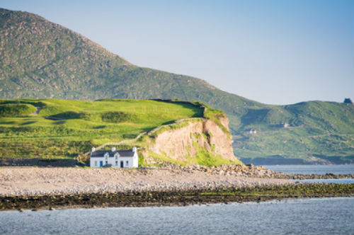 Remote holiday cottages Ireland