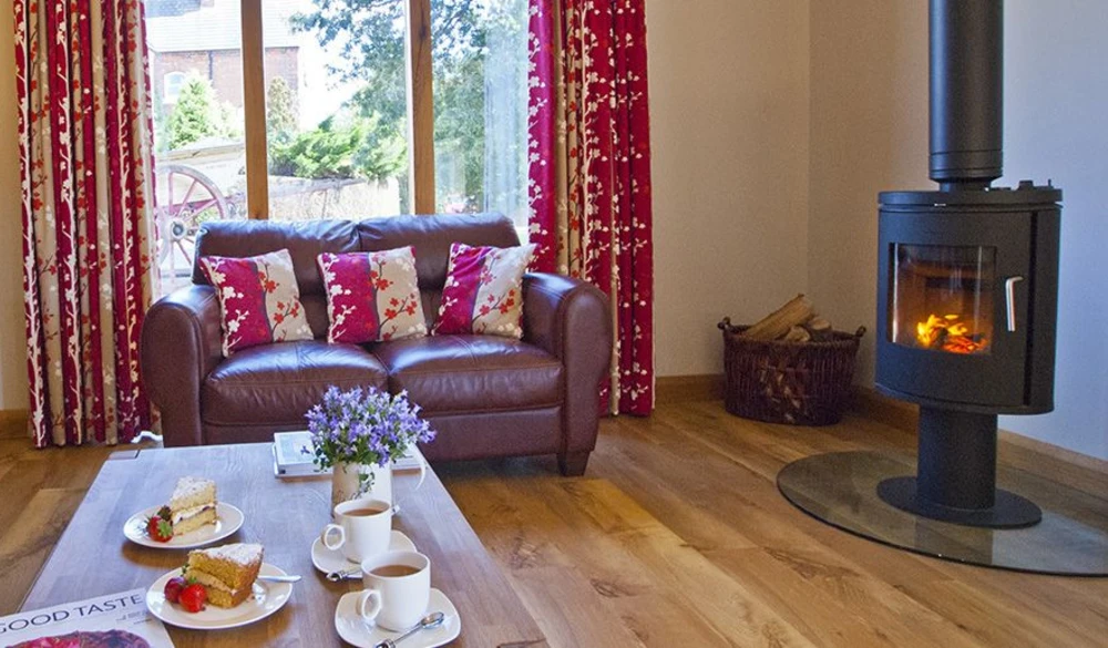 Cosy cottage with woodburner for Autumn breaks