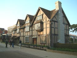 Stratford on Avon accommodation short breaks