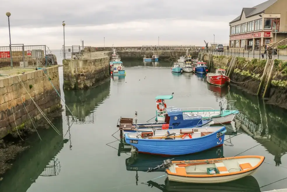 Coastal scenes near 1 The Moorings