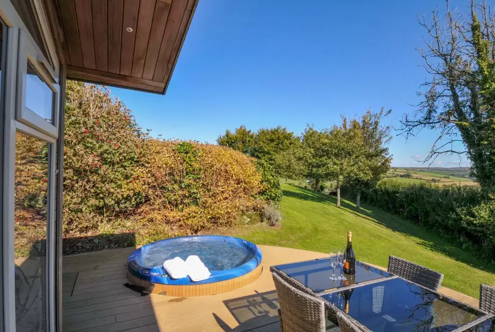 Private Hot Tub at 10 Horizon View