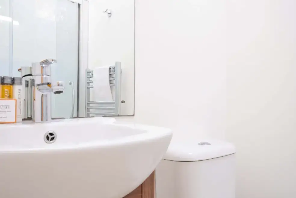 Shower room at 10 Horizon View