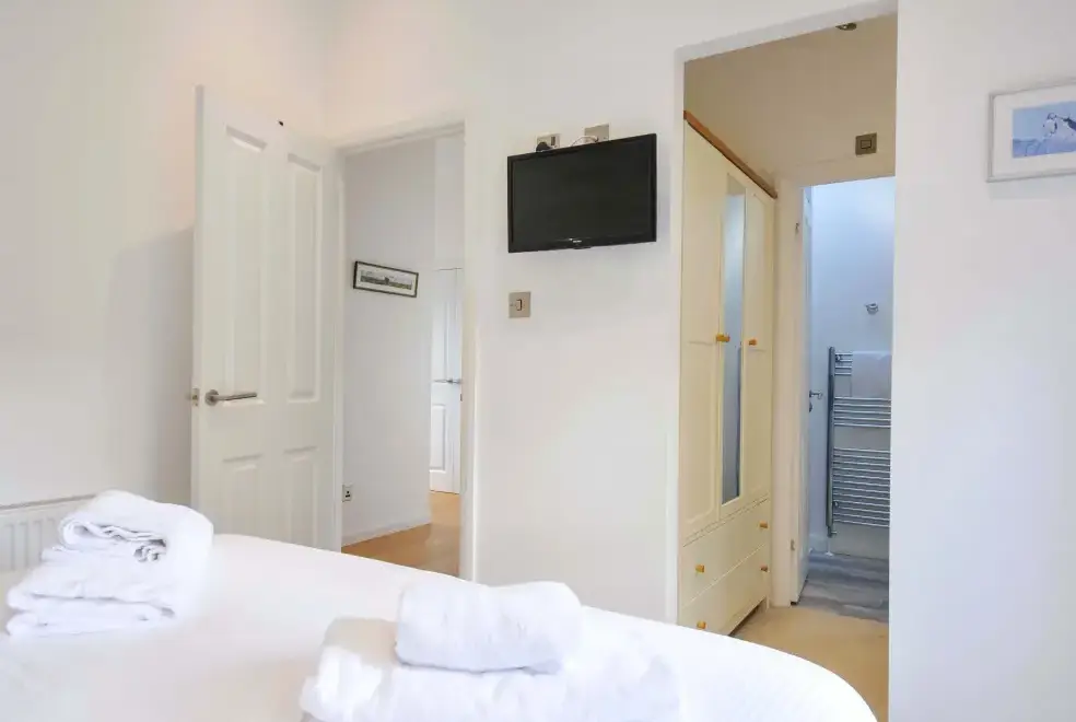 Bedroom at 11 Horizon View