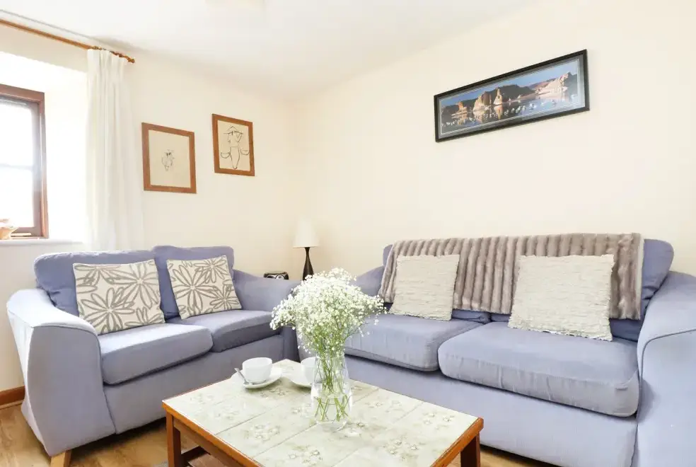 Lounge at 2 Bedroom Polyphant Rural Retreat 