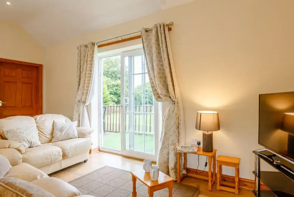 Lounge at 2 Black Horse Cottage, North Wales 