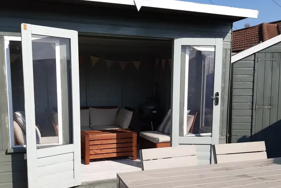 Decked area at 2 Hope Cottages