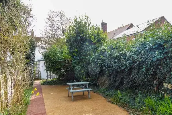Enclosed garden at 2 Hope Cottages