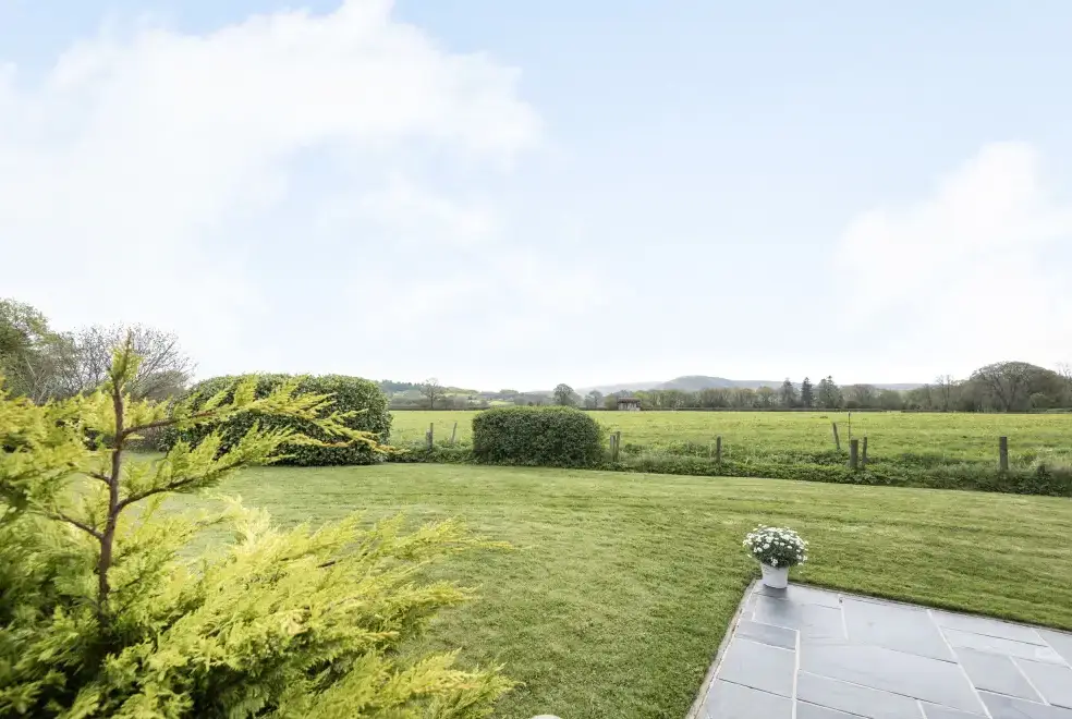 Countryside views at 2 Siluria Cottage