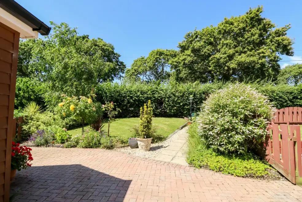 Garden at 2 The Stables