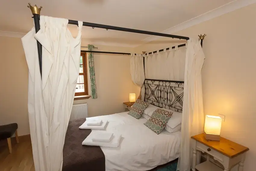 Bedroom at 3 Bedroom Rental at Williamscraig Holiday Cottages