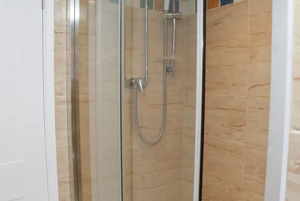 Shower room at 4 Roman Bank
