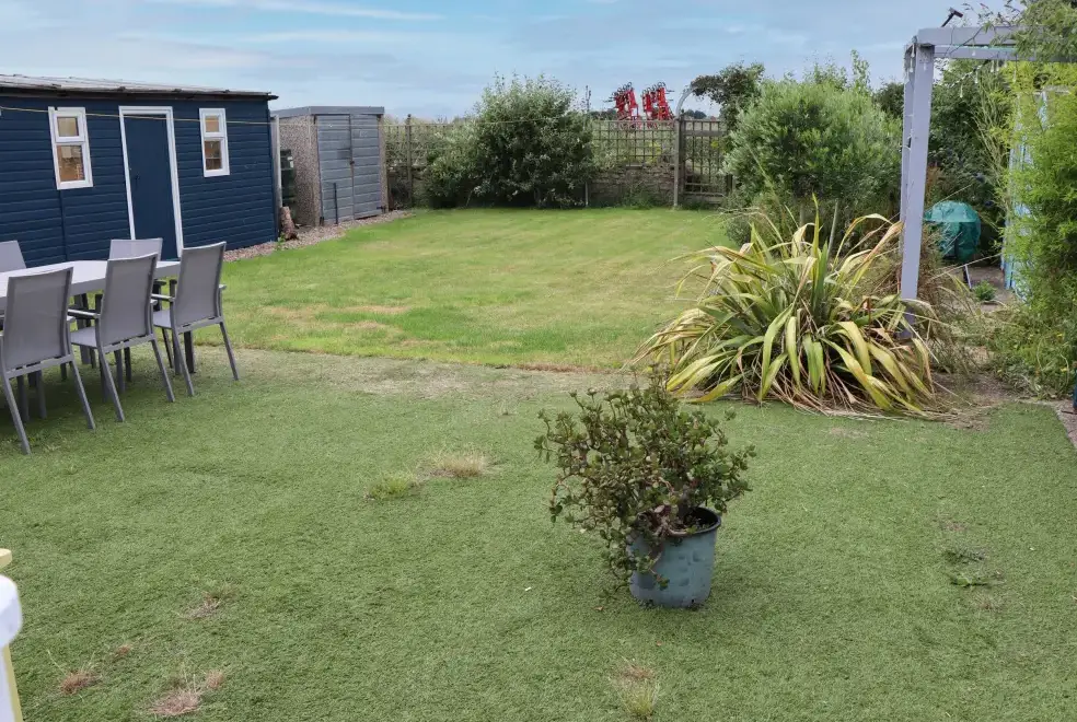 Enclosed garden at 4 Roman Bank