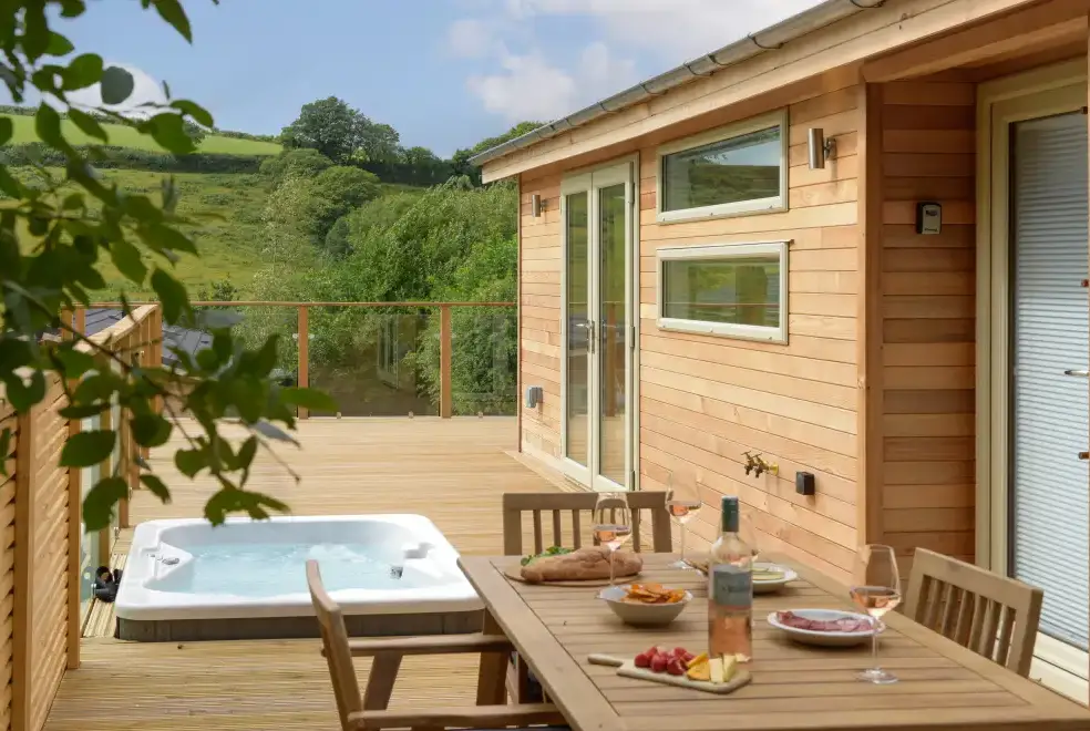 Decked area at 4 Valley View